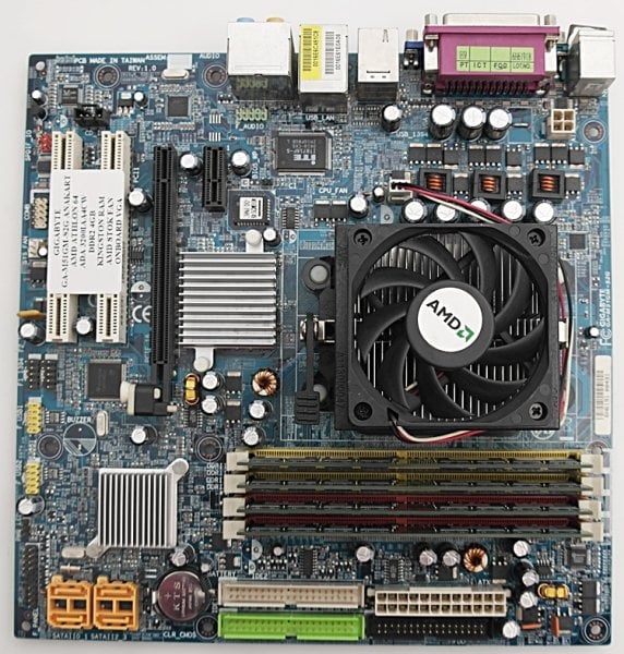 GIGABYTE GA-M51GM-S2G AMD ATHLON 64 DDR2 4GB RAM ANAKART