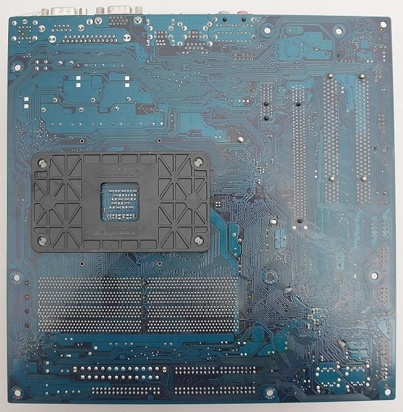 GIGABYTE GA-M51GM-S2G AMD ATHLON 64 DDR2 4GB RAM ANAKART