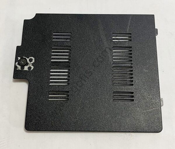 TOSHİBA QOSMİO F50-12B RAM KAPAĞI AP04G000600